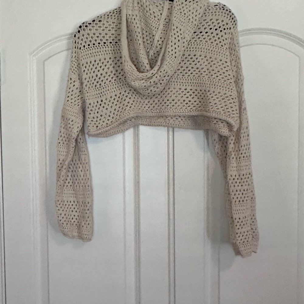 Sincerely Jules Cream Hooded Cropped Sweater XS 100% Cotton EUC - Picture 4 of 11
